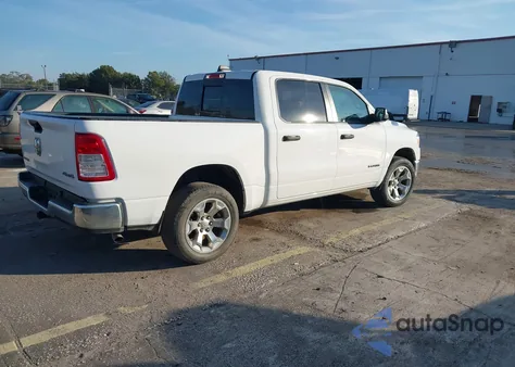 2023 Ram 1500 Big Horn 4X4 5'7 Box z USA, uszkodzony, nr VIN 1C6RRFFG9PN524451